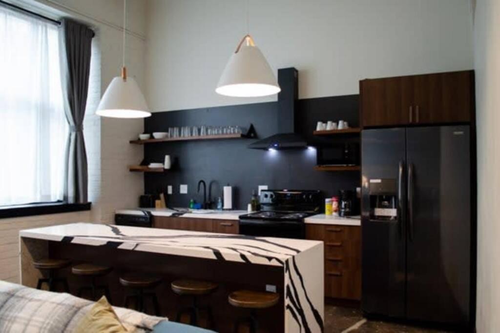 3E - *Renovated* 3 Min To Hillman Cancer Center Sleeps 6 Pittsburgh Eksteriør billede